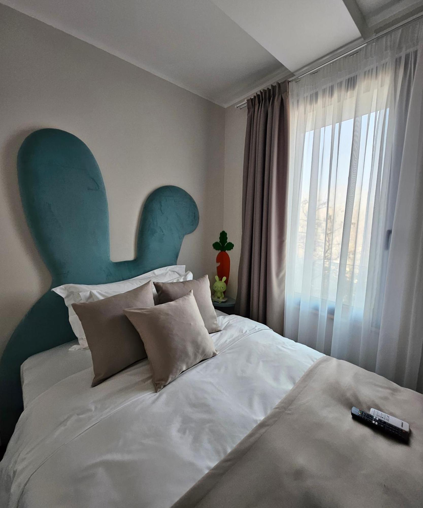 New Belgrade Premium Hotel מראה חיצוני תמונה