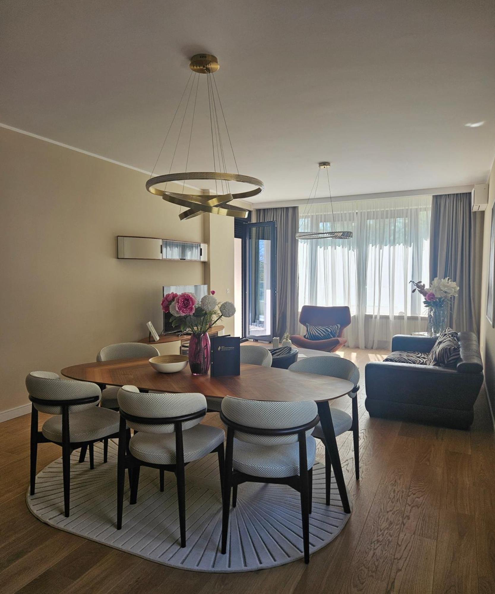 New Belgrade Premium Hotel מראה חיצוני תמונה